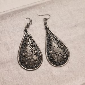 Pier 1 Boho earrings